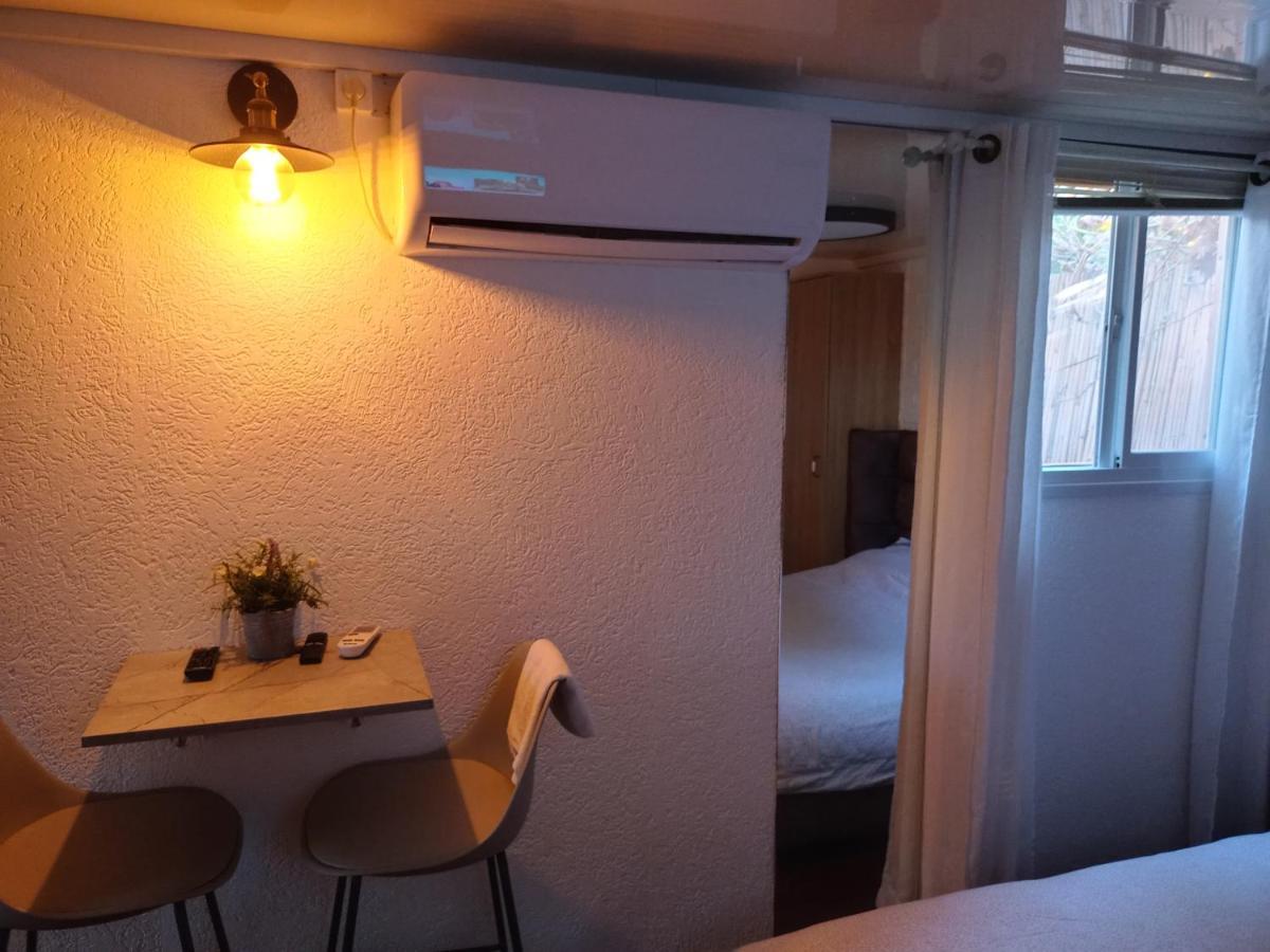 Apartamento קאסה גומז Kiryat Ekron Exterior foto